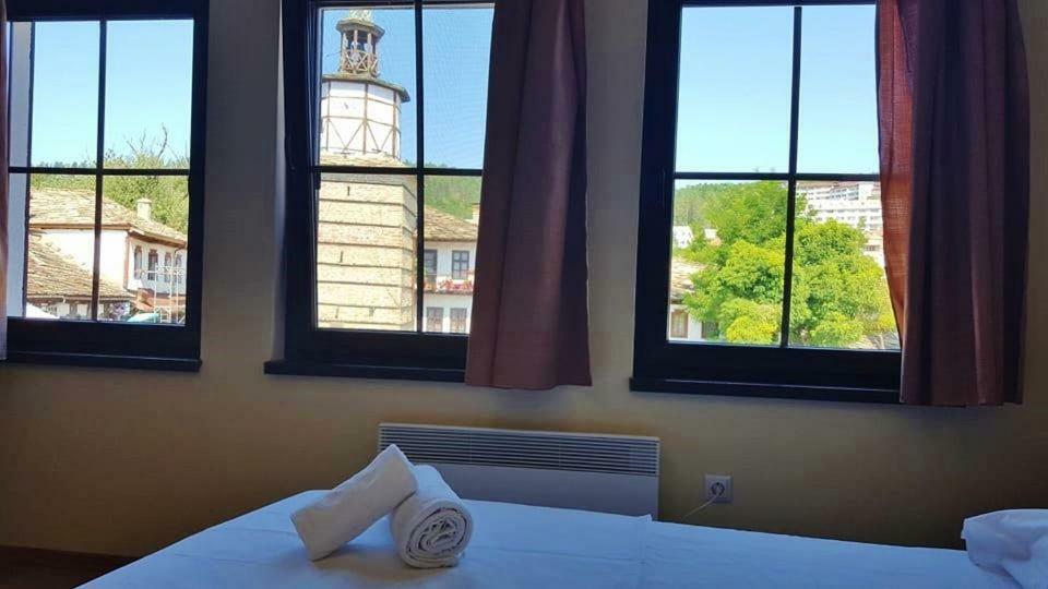 Часовника Hotel Tryavna Ngoại thất bức ảnh