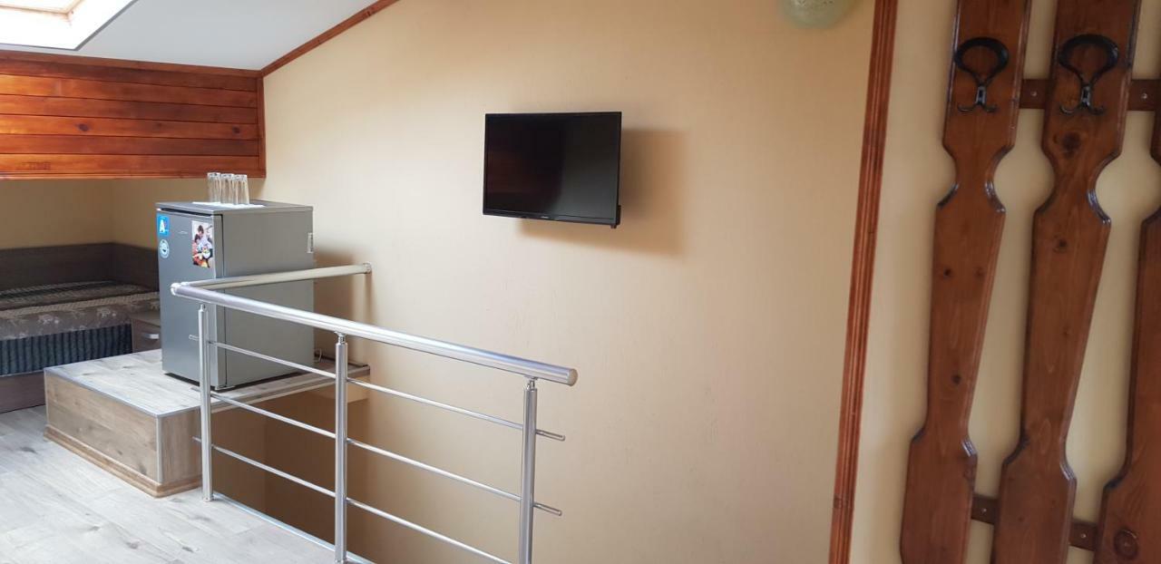 Часовника Hotel Tryavna Ngoại thất bức ảnh